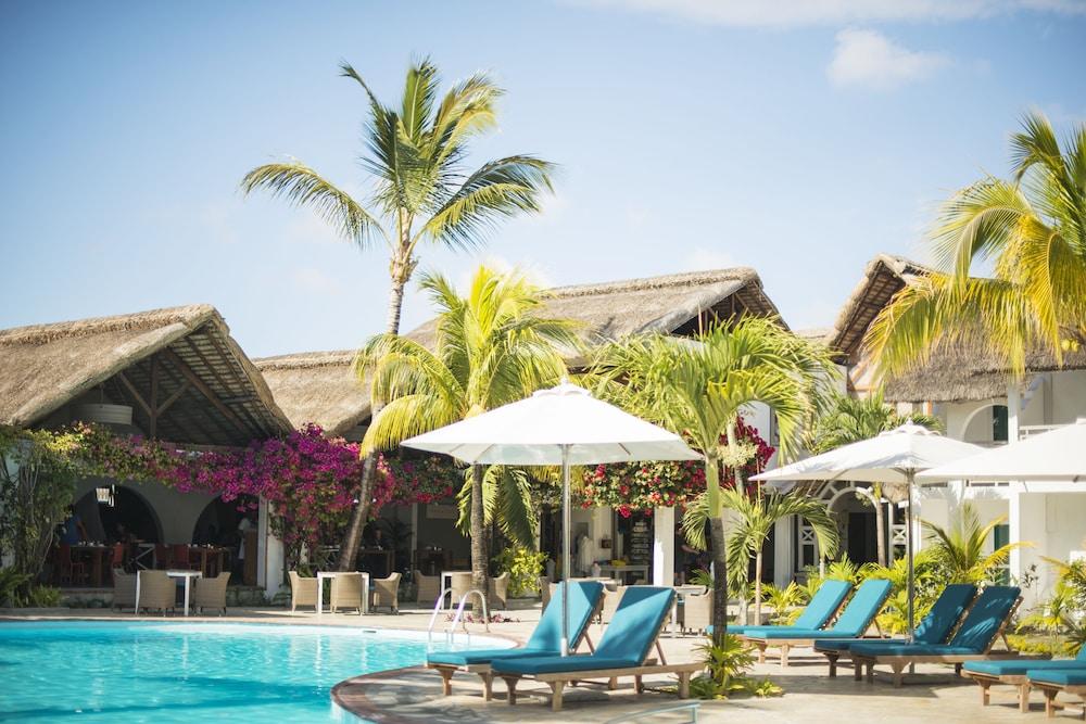 Veranda Palmar Beach Hotel & Spa Belle Mare Bagian luar foto