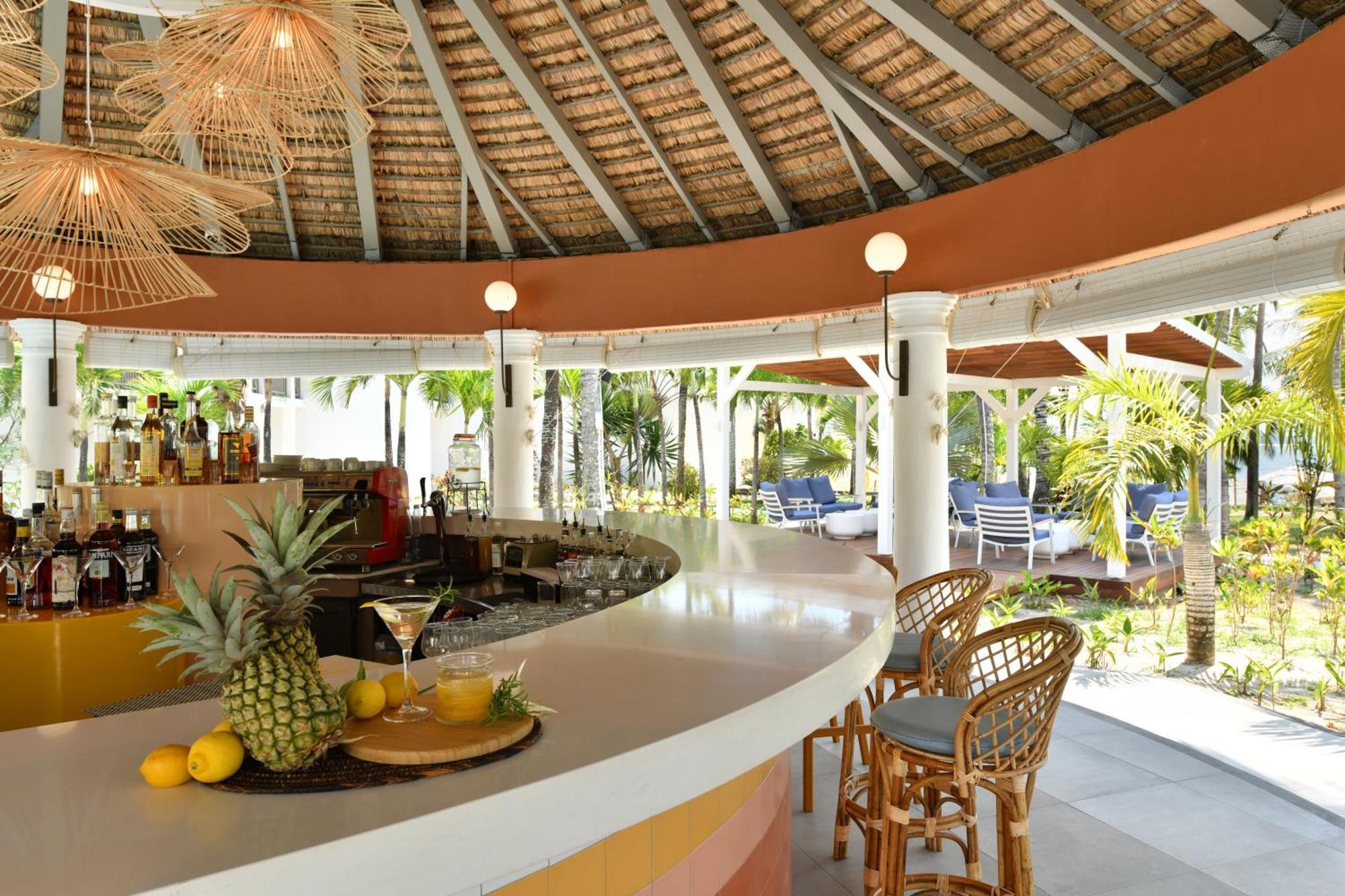 Veranda Palmar Beach Hotel & Spa Belle Mare Bagian luar foto